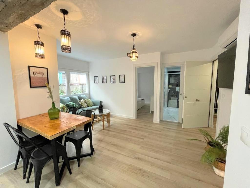 Paris Dream - Torremolinos Apartment Luaran gambar